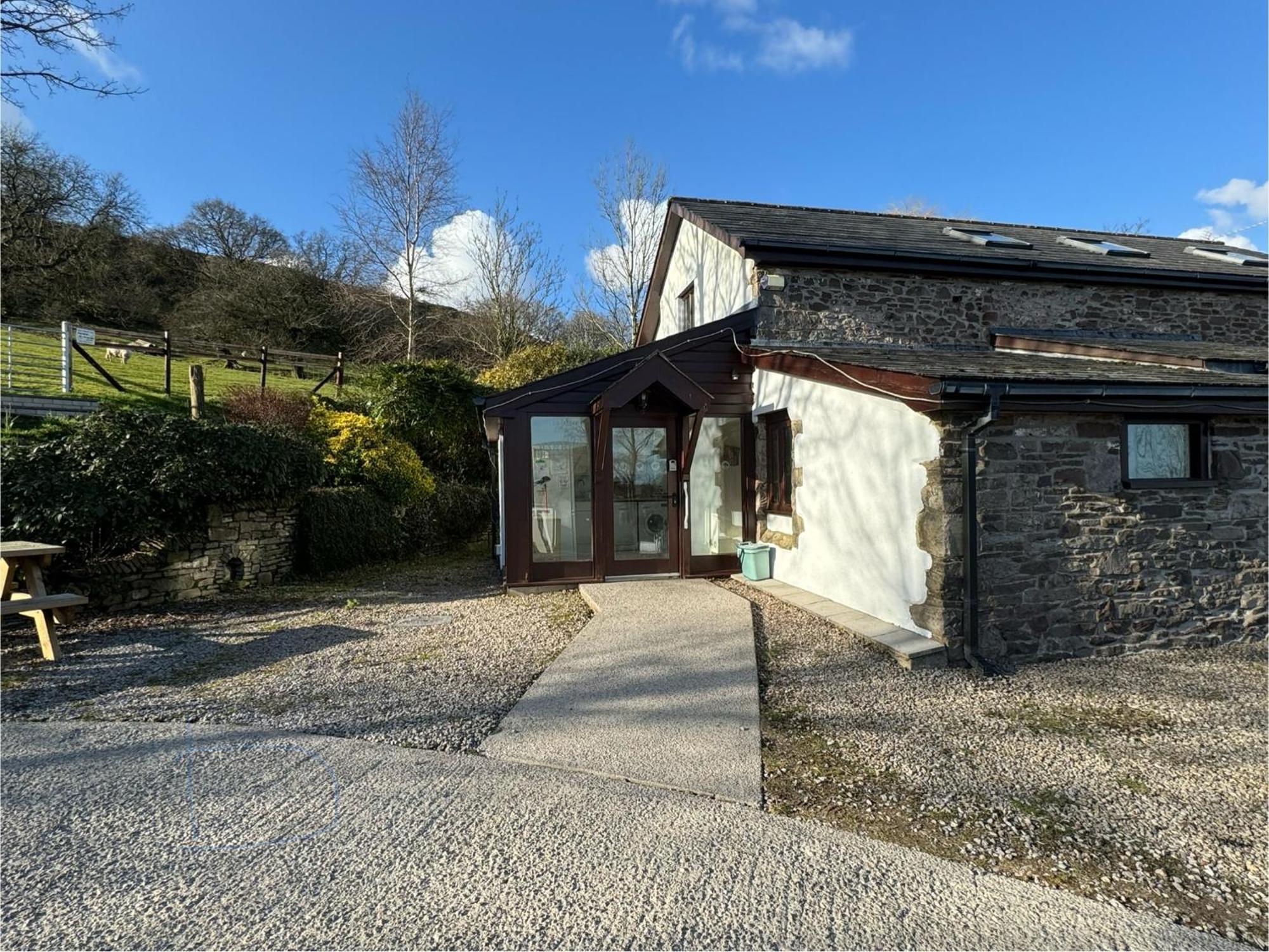 Upper Grippath Farm Holiday Cottages 纽波特 外观 照片